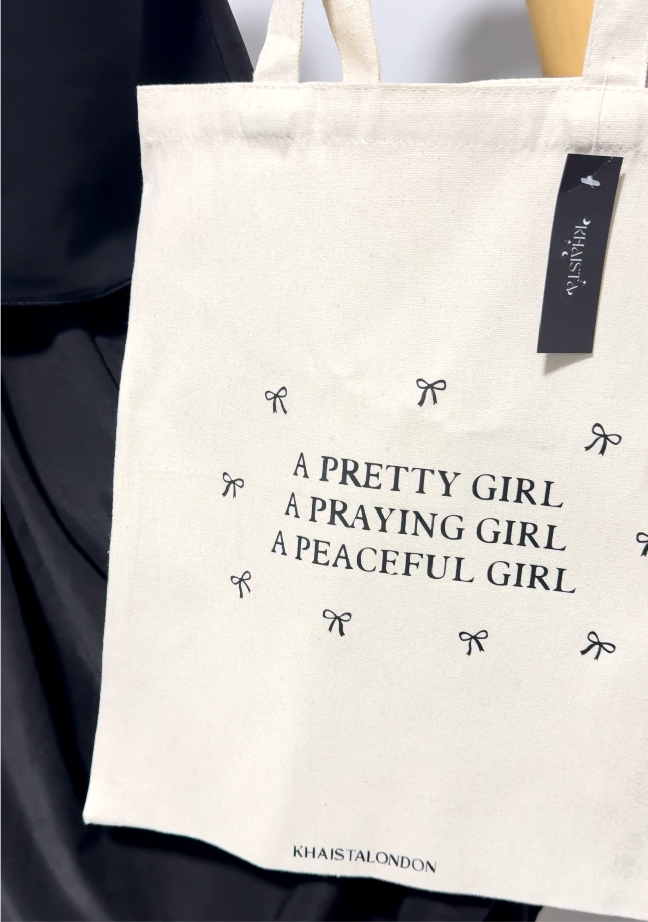 Bow tote bag